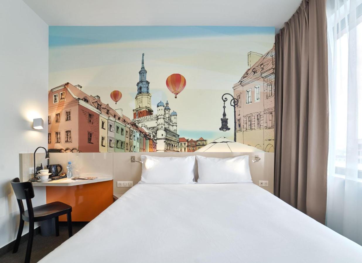 B&B Hotel Poznan Old Town Esterno foto